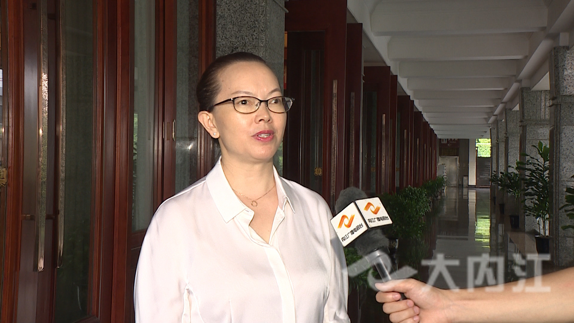 281698_1594902275725352.jpg 281698_1594902275725352.jpg