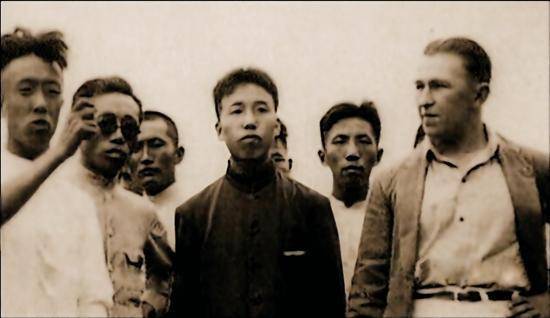 281877_1595818709786881.jpeg 15.jpeg