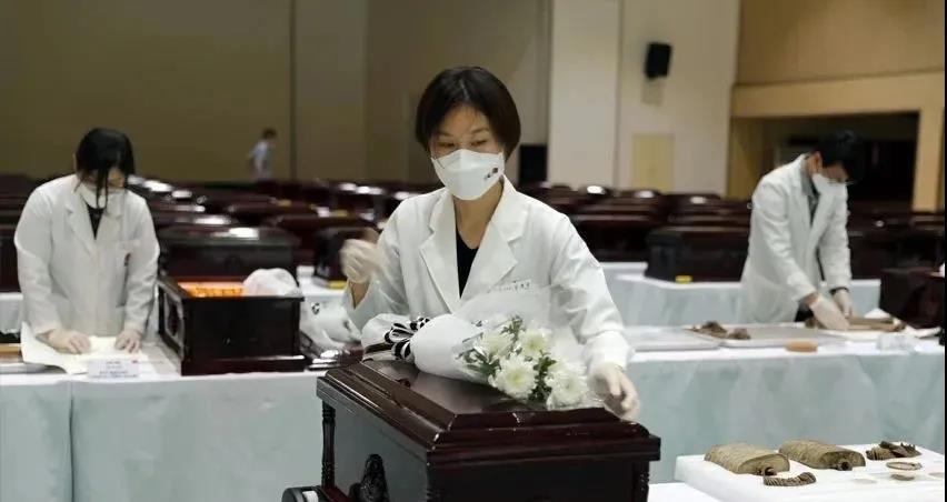 281877_1601163903505539.jpg 1.jpg