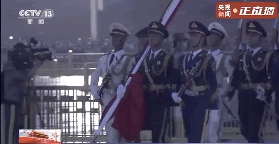 281886_1601514446617811.gif 5.gif