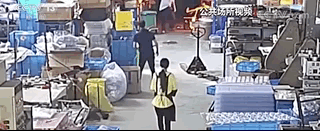 269955_1604907419705628.gif 640 (11).gif