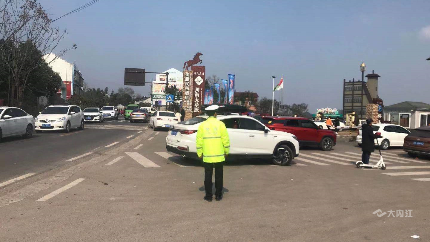 春节交警 (5)_副本.jpg