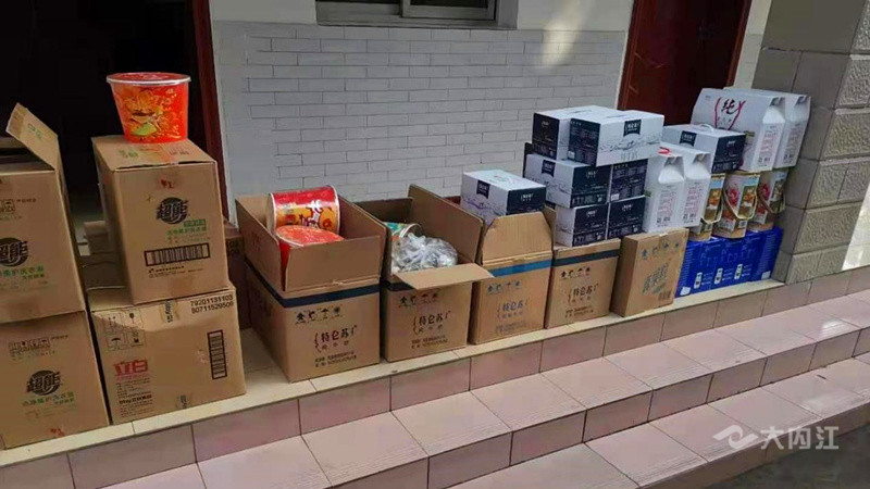 281606_1612955241379831.jpg 3.jpg