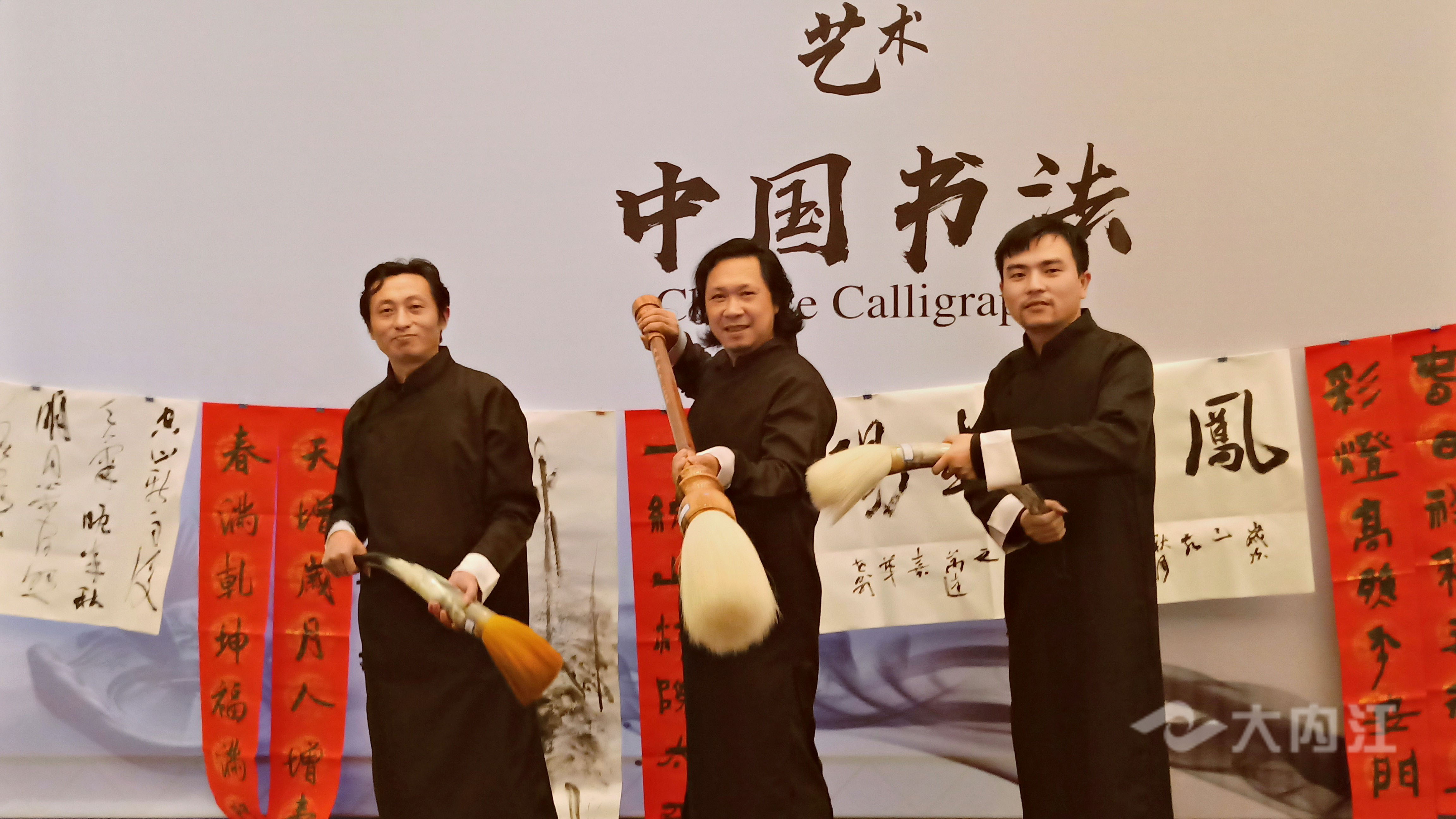 281877_1612575206371757.jpg 7a04c0fcb467d9101cad10d23d7c107.jpg