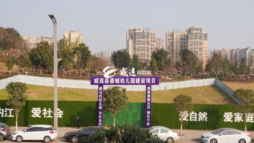 281877_1612876392133044.jpg 2.jpg