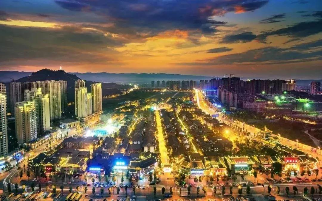 282377_1612508602698367.jpg 重庆11.jpg