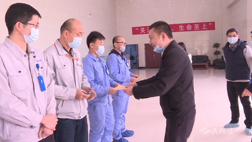 282377_1612948001326021.png guli2.png