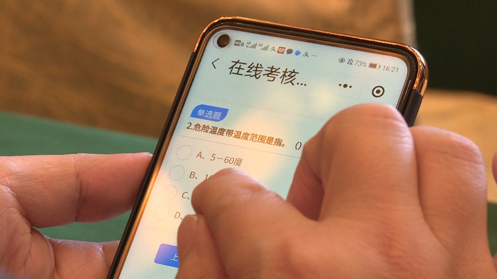 281921_1619619755601393.jpg 729_5142_01.00_00_41_15.Still005.jpg