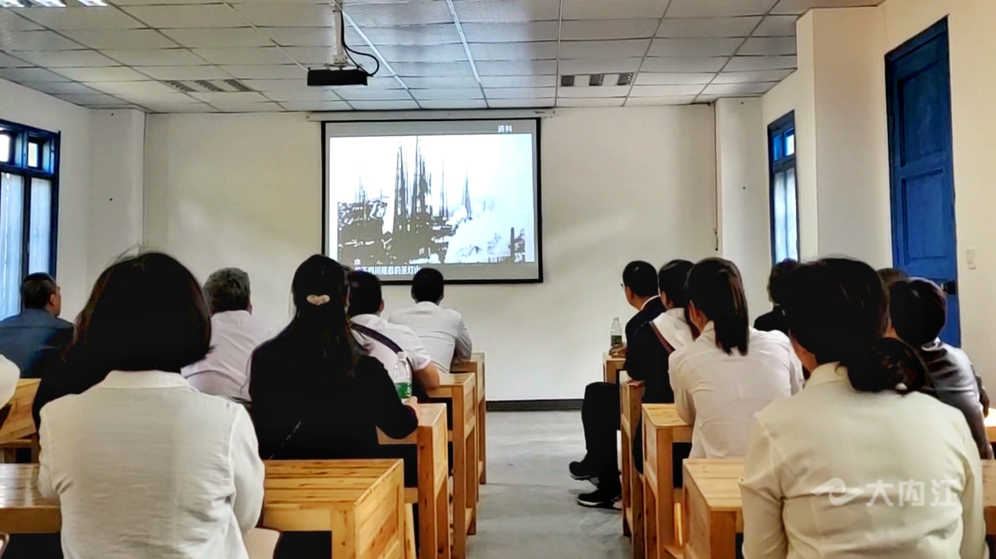 282035_1619076046321512.jpg 10.jpg