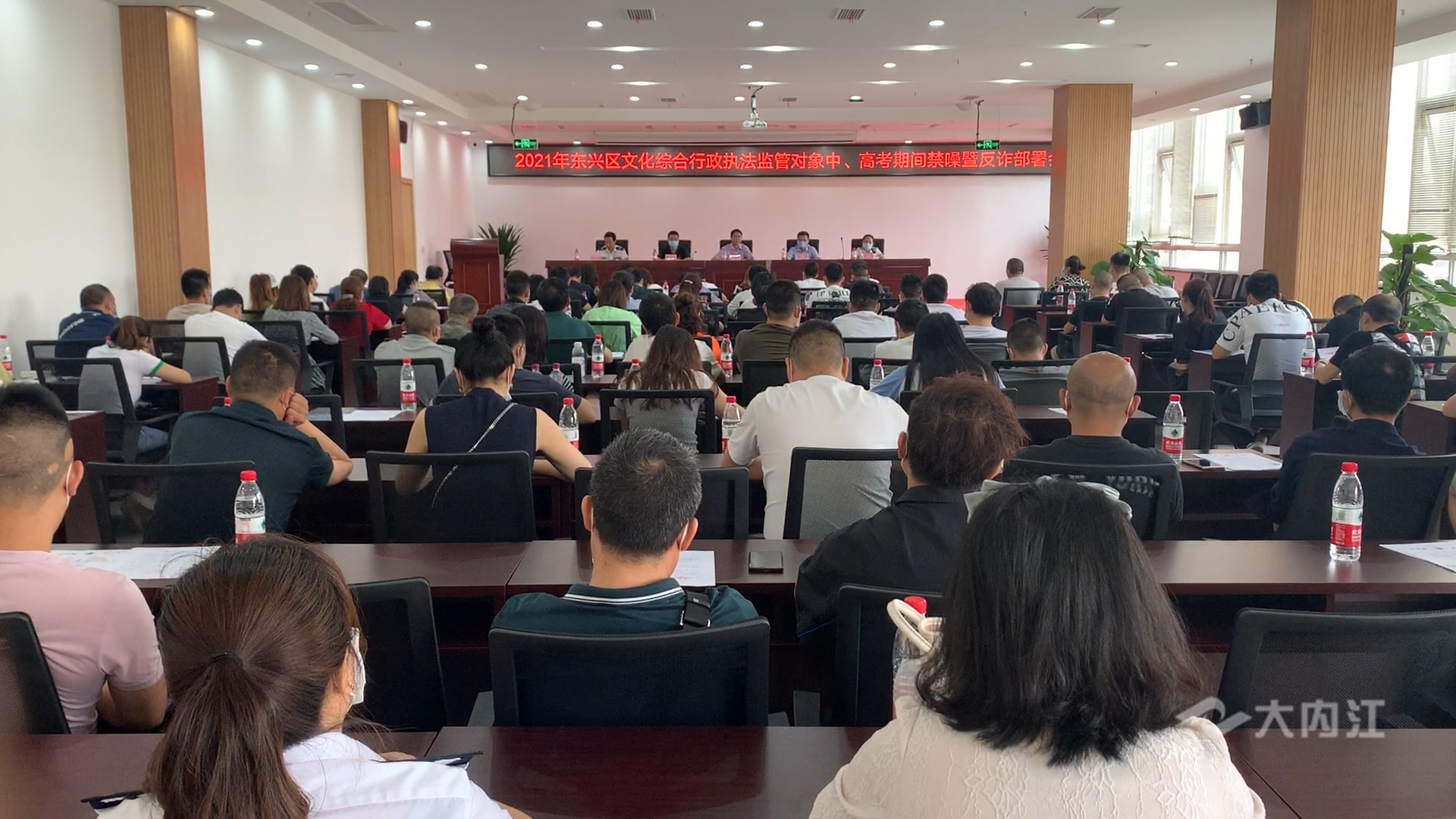 282035_1622775379956894.jpg 1.jpg