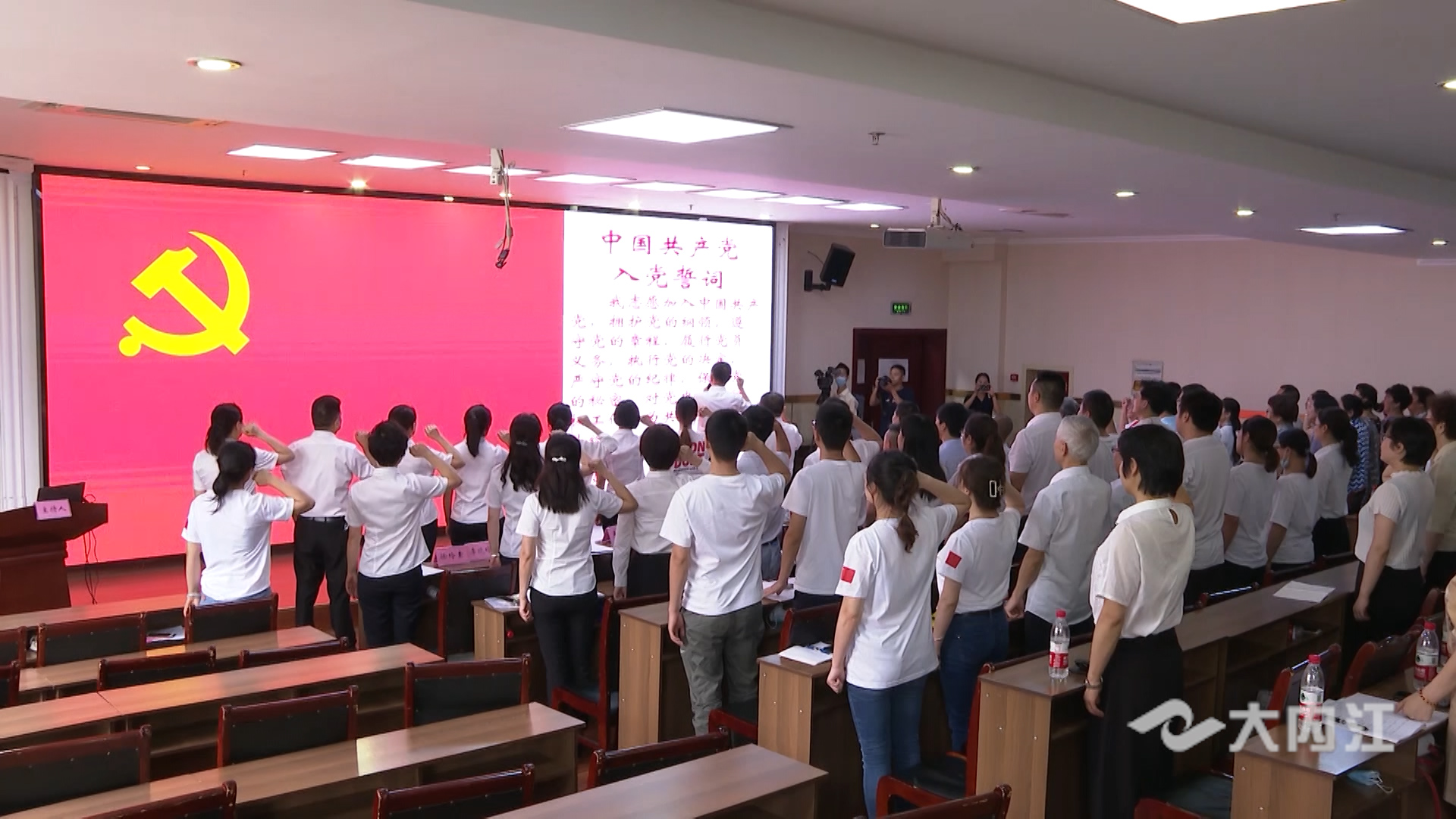 282035_1625277565385619.jpg 3.jpg