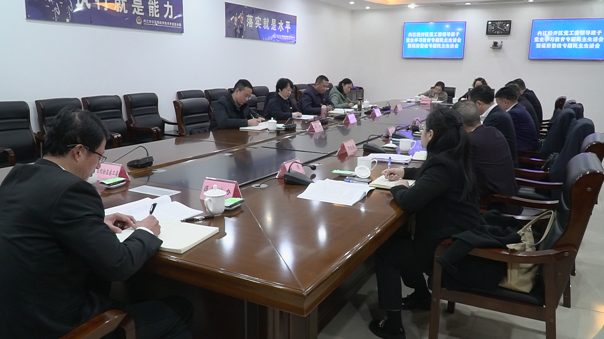 281921_1642951740655058.bmp 序列 01.00_01_39_13.Still002.bmp