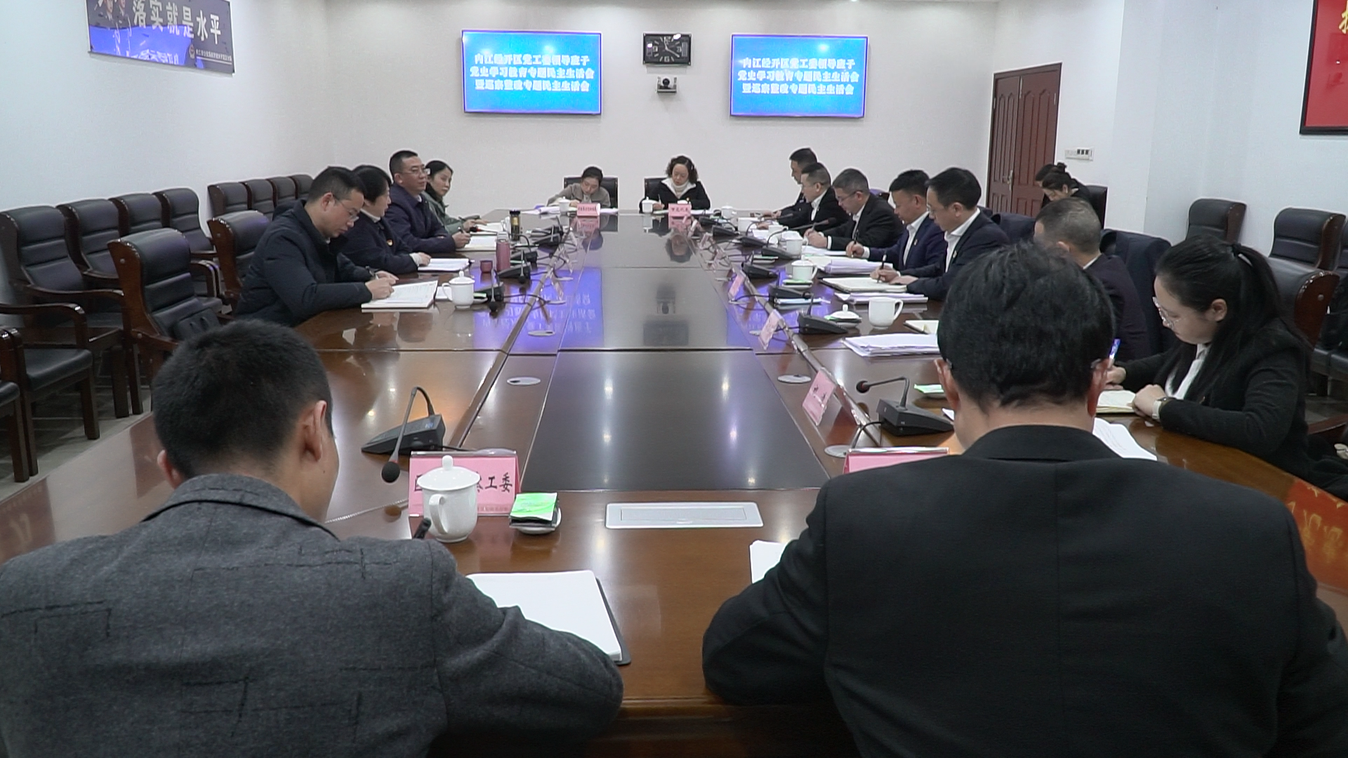 281921_1642951766938298.bmp 序列 01.00_02_15_11.Still003.bmp